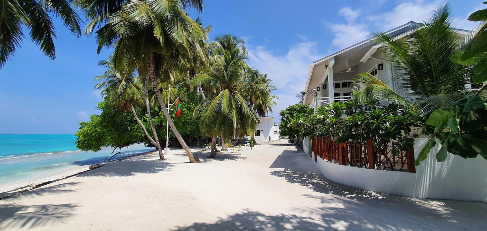 The Fulhadhoo Beach Cottage Exterior photo